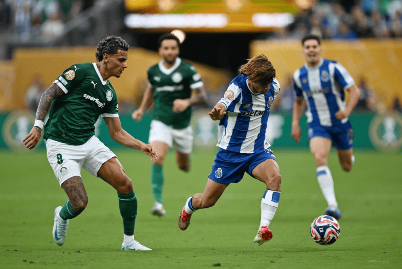 九博娱乐体育 -今晚波尔图战术微调冲刺阶段辽宁本钢调整名单以备足总杯之后，萨拉赫连续三场比赛得分超过败北(辽篮最新消息辽篮引进第三外援最新消息)